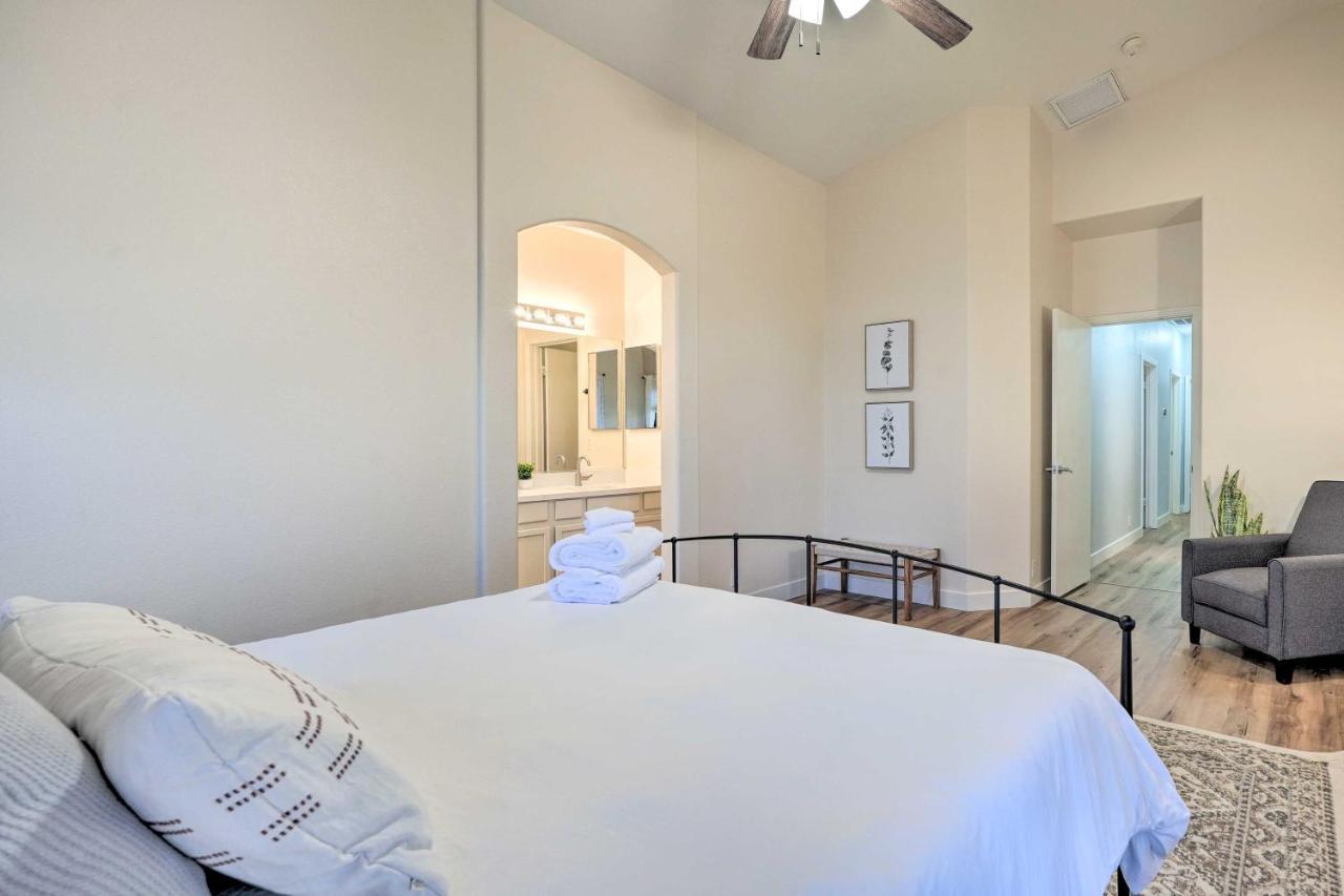 Sunlit Peoria Vacation Rental With Private Yard エクステリア 写真