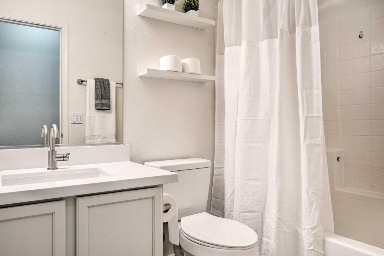 Sunlit Peoria Vacation Rental With Private Yard エクステリア 写真